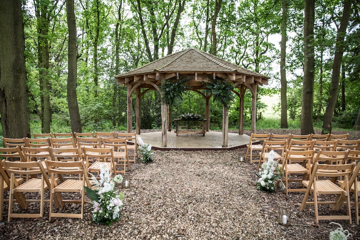Mapperley Farm Tipi Wedding