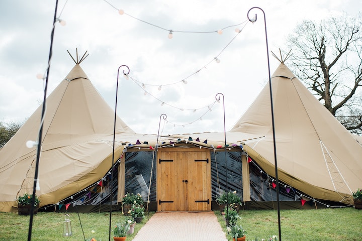 Derbyshire Farm Tipi Wedding