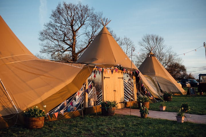 Derbyshire Farm Tipi Wedding