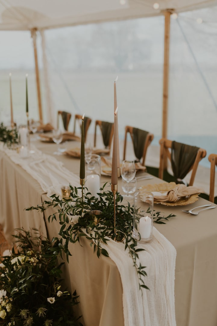Classic Romantic Sailcloth Styling