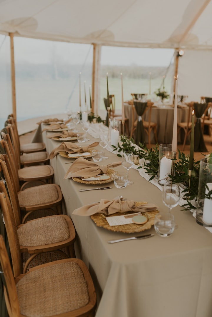 Classic Romantic Sailcloth Styling