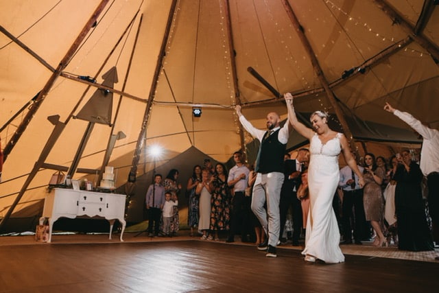 Relaxed Cuttle Brook Tipi Wedding