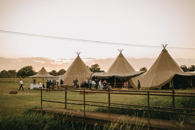 Relaxed Cuttle Brook Tipi Wedding