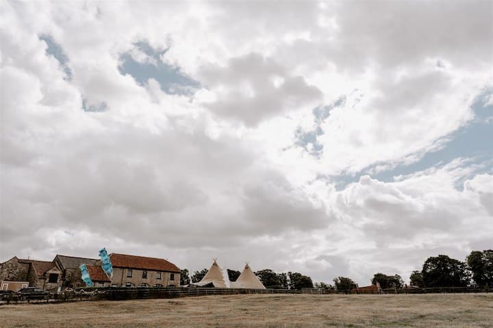 Buckminster Barn Tipi Wedding