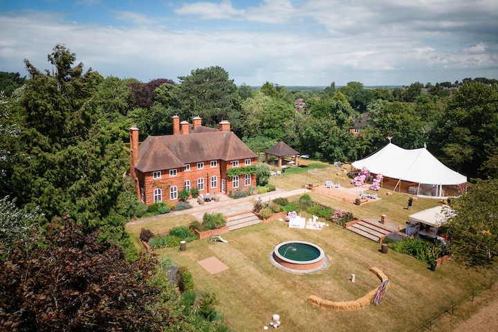 Derbyshire Sailcloth Party